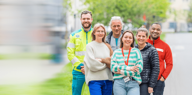 Equipe d'employés de la Croix-Rouge